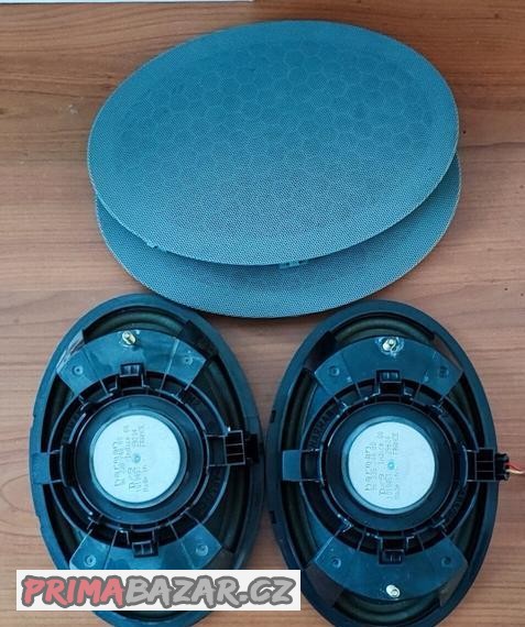 reproduktory-do-peugeot-405-par