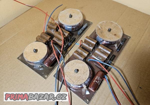 repro-vyhybky-z-komponent-tesla