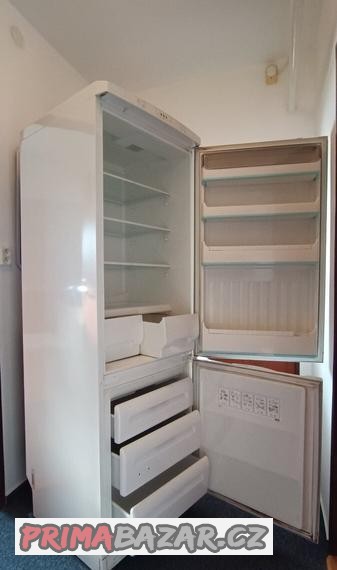 dvoukompresorova-italska-lednicka-ardo