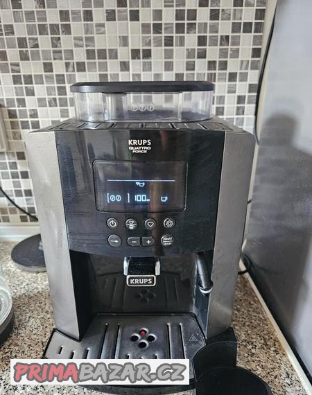 kavovar-krups-ea819n10