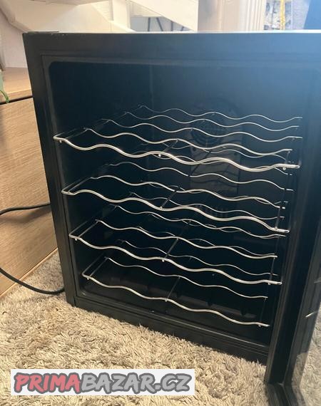 vinoteka-guzzanti-gz-16