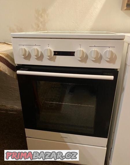 moderni-sporak-mora-220v-kabel