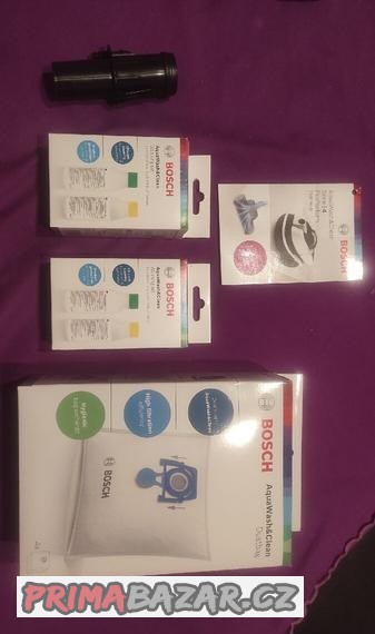 vysavac-bosch-aqua-wash-clean-prislusenstvi