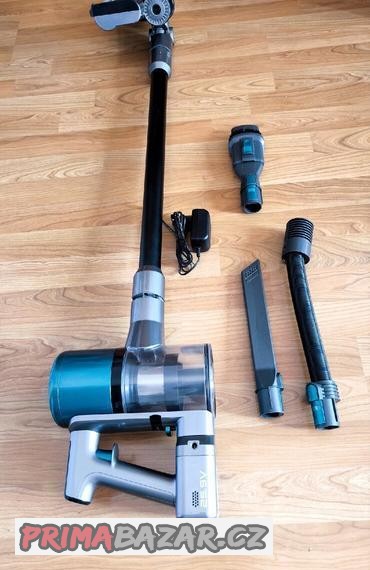 tycovy-aku-vysavac-eureka-ak9