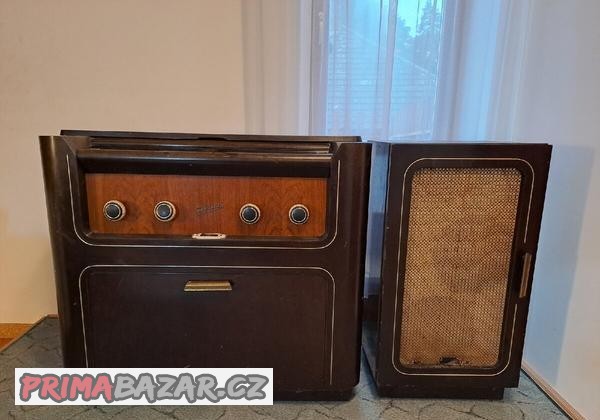 tesla-jubilant-1101a-hudebni-skrin