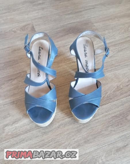 prodam-trochu-zateplene-boty-znacka-puma