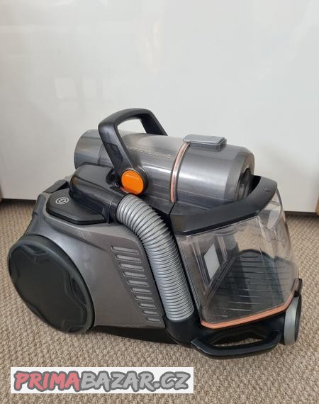bezsackovy-vysavac-electrolux
