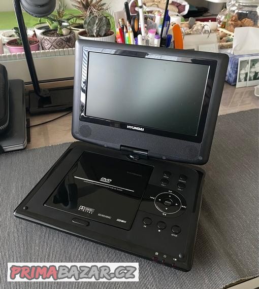 retro-prenosny-dvd-prehravac-hyundai-pdp-993-su