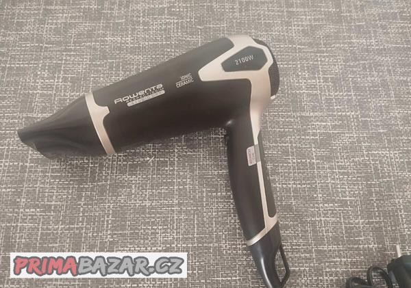 vysousec-vlasu-rowenta-cv-5831