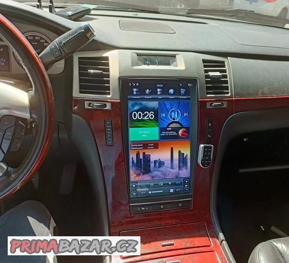 13-6palcova-obrazovka-pro-cadillac-escalade-2007-2012