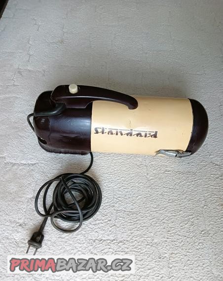 vysavac-standard-retro