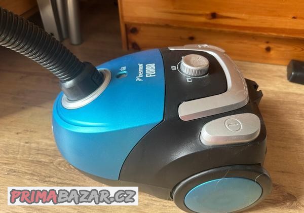 vysavac-bestron-abg450bse-top-zanovni