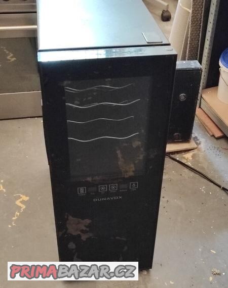 uzka-lednice-na-vino-dunavox