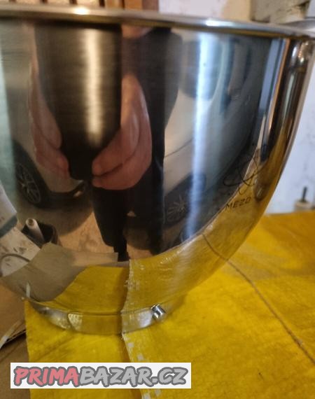 nerez-nadoba-eta-gratus-gustus-mezo-gratusino