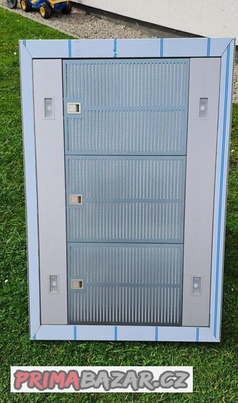 kuchynska-sloupova-digestor-siemens