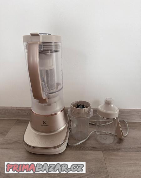 electrolux-explore-7-e7tb1-8ssm