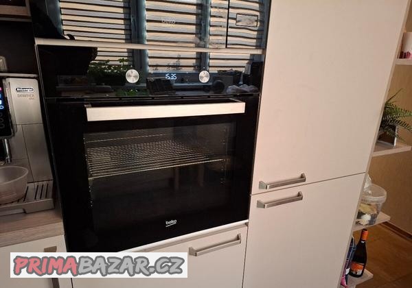 vestavna-trouba-beko-bim-24300-bs