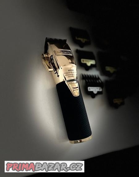 profesionalni-strihaci-strojek-na-vlasy-babyliss-pro-boost