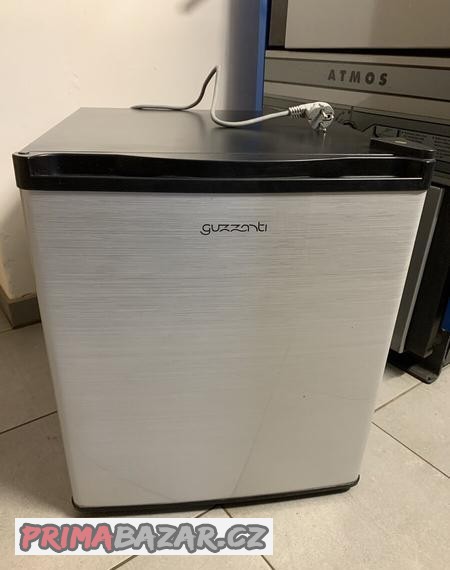 mini-lednice-guzzanti