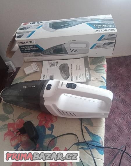 prodam-maly-rucni-vysavac
