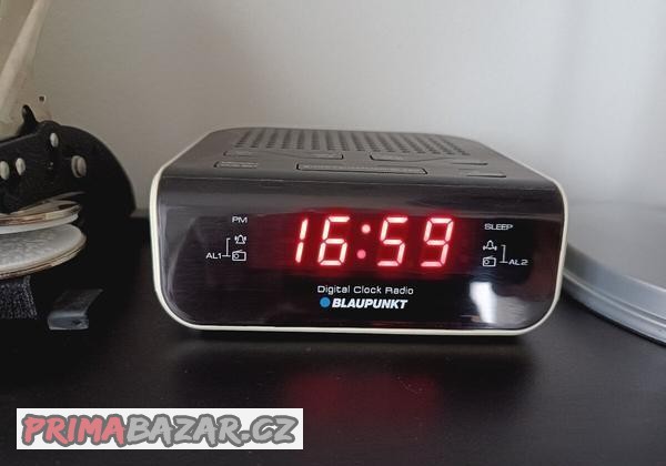 digitalni-radio-a-budik-blaupunkt