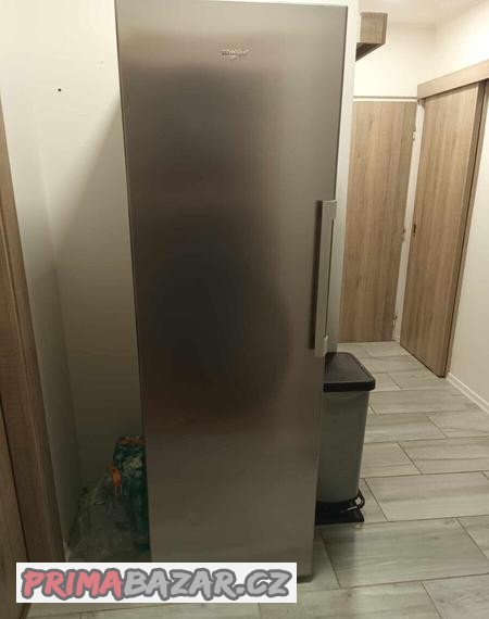 mrazak-whirlpool-uw8-f2c-xbi-n