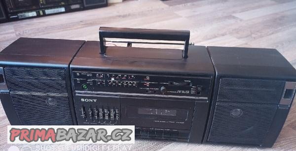 nabidnete-starou-elektroniku-zesilovac-kino-repro-atd