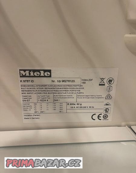 miele-vestavna-lednice-k9757id