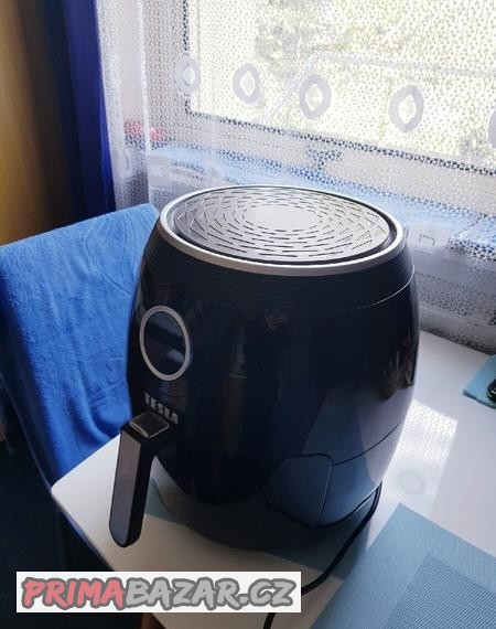 friteza-horkovzdusna-tesla-pc-2499kc