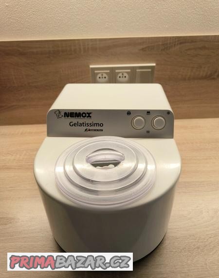 domaci-vyrobnik-zmrzliny