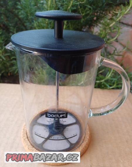 prodam-slehac-napenovac-mleka-bodum