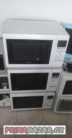 mikrovlnka-s-horkovzdusnou-troubou-daewoo-koc-960p