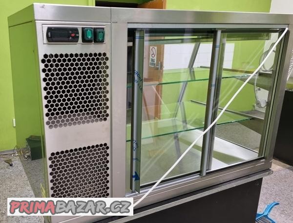 prodam-chladici-vitrina-klasic-kl100765fl