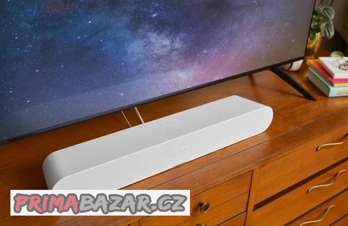 soundbar-sonos-ray-bily-v-zaruce