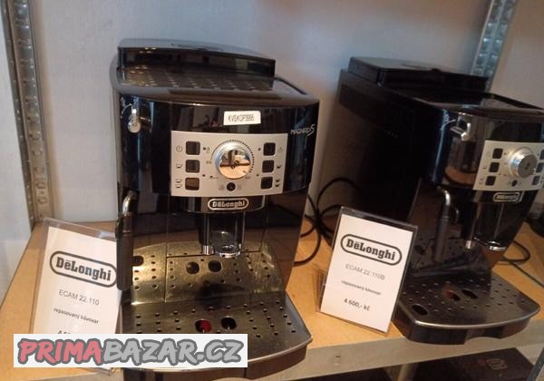 delonghi-ecam22-110b-se-zarukou-1-rok