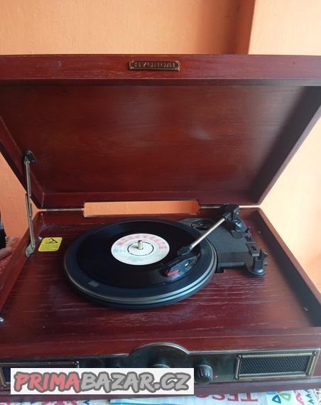 gramofon-hyundai