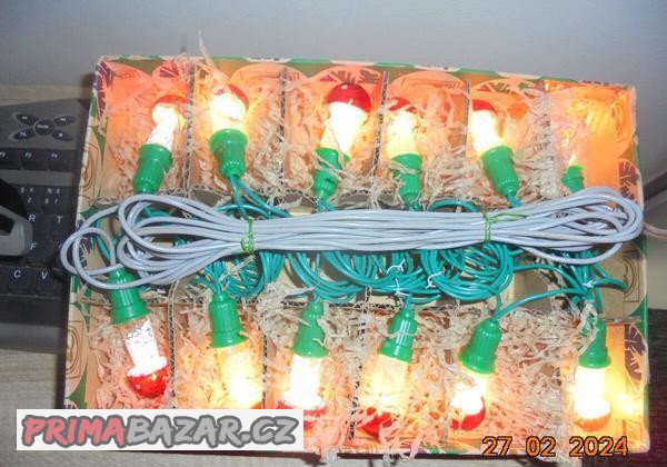 vanocni-svetylka-mochomurka