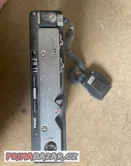 vozidlova-policejni-vysilacka-tesla-pr-11