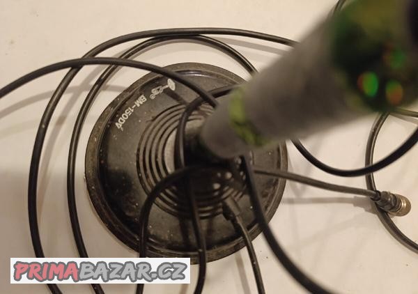 magnetka-cb-antena-140-cm-s-civkou-u-paty