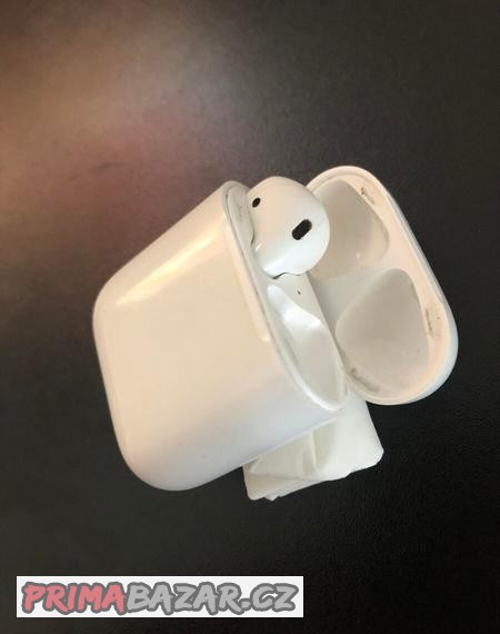 vymenim-prave-sluchatko-airpods-2-generace-za-leve