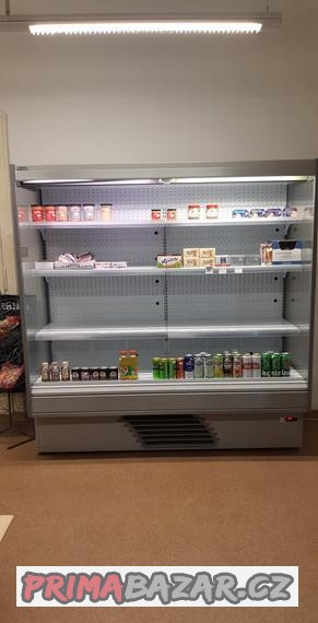 pristenna-chladici-vitrina