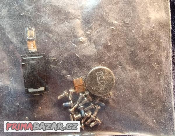 samsung-s-10-konektor-sluchatek-vibracni-motor-sroubky