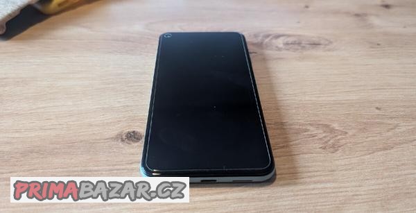 pixel-5-sorta-sage-bohate-prislusenstvi