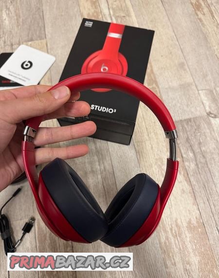 bluetooth-sluchatka-beats-studio-3