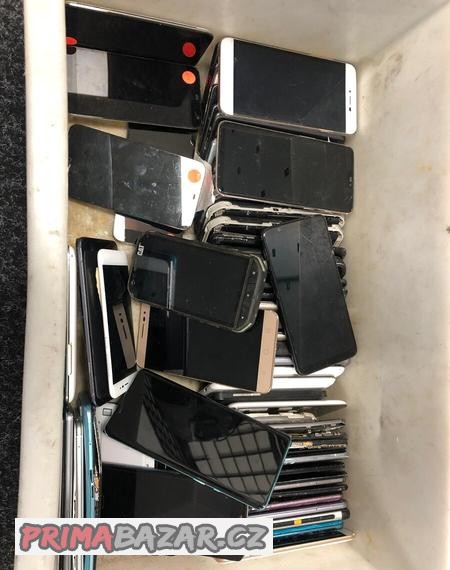balik-60-telefonu-xiaomi-ruggear-cat-a-dalsi
