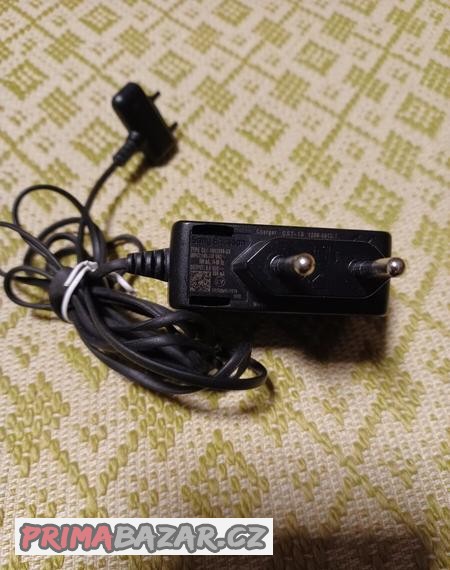 prodej-telefonni-nabijecky-sony-ericsson-cst-15