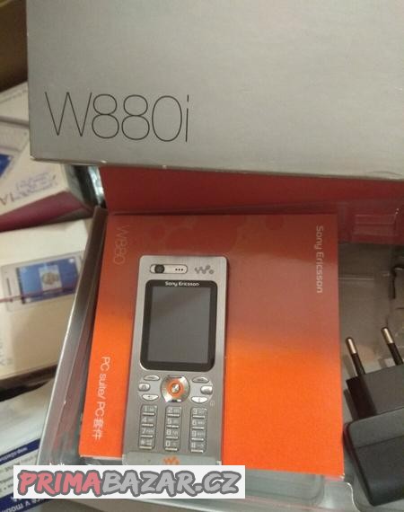 sony-ericsson-w880i