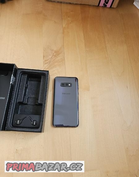 samsung-galaxy-s-10-e