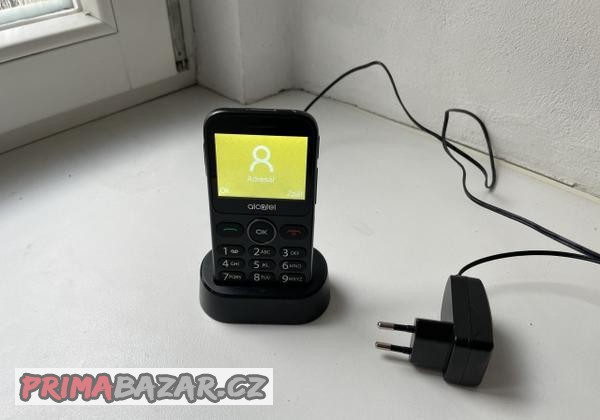 mobilni-telefon-pro-seniora-se-stolni-nabijeckou-v-orig-bal