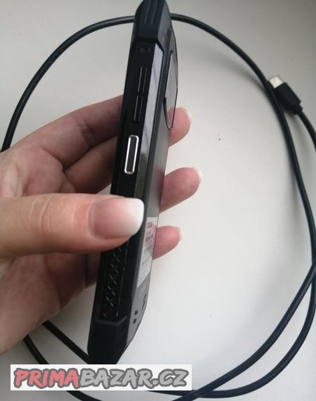 mobilni-telefon-doogee-s-mini